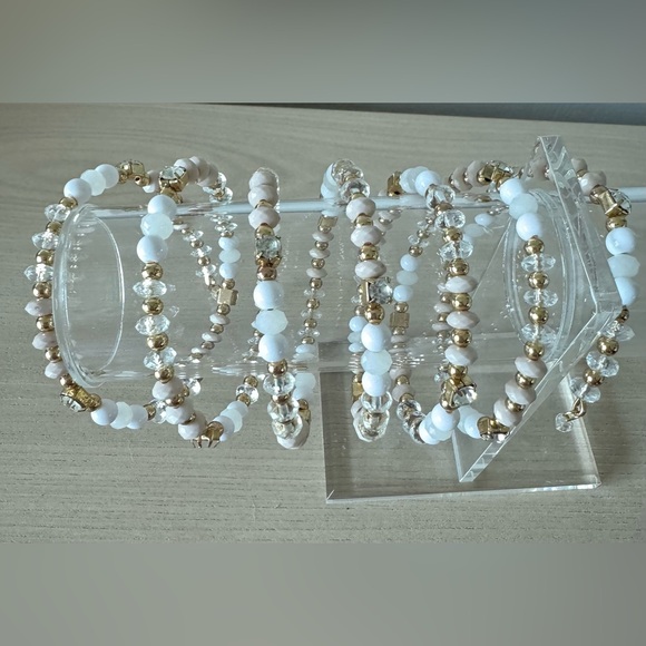 New York & Company Beaded Multi-Strand Stretch Bracelet - Picture 5 of 10